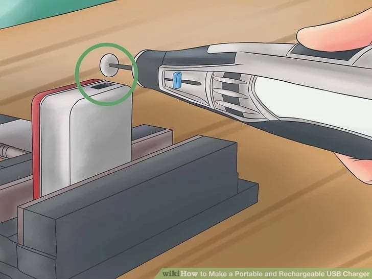 How to Make a Portable and Rechargeable USB Charger / آموزش ساخت پاوربانک ساده