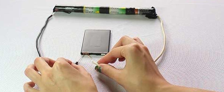 battery-charge-without-charger/ شارژ باتری بدون نیاز به شارژر