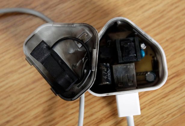 charger explosion / انفجار شارژر تقلبی