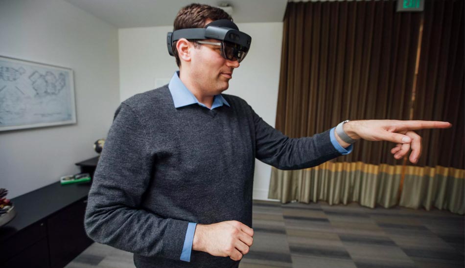 آزمایشگاه هدست واقعیت مجازی هولولنز 2/ homicrosoft hololens 2 lab