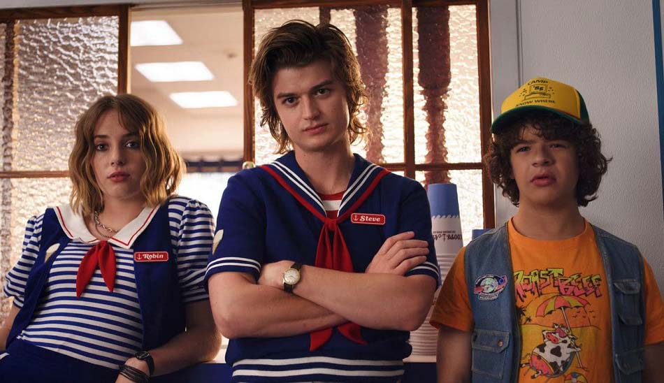 دانلود Stranger Things 3 با زیرنویس و دوبله فارسی