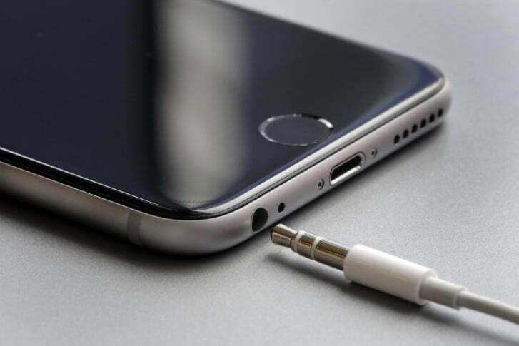 iPhone 6 with Headphone Jack / آیفون 6 با جک هدفون