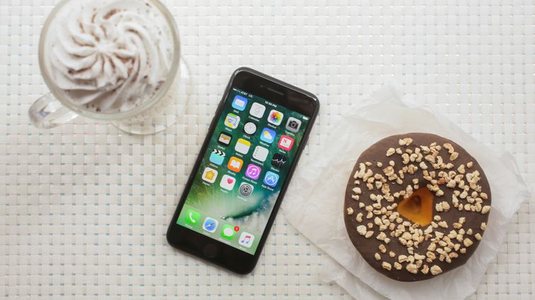 آیفون 7/iPhone 7