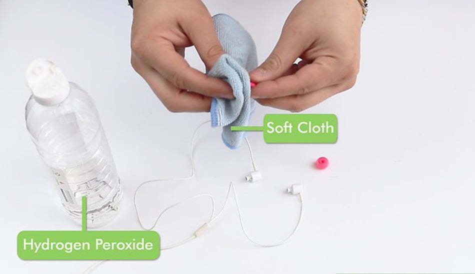 handsfree cleaning/ تمیز کردن هندزفری