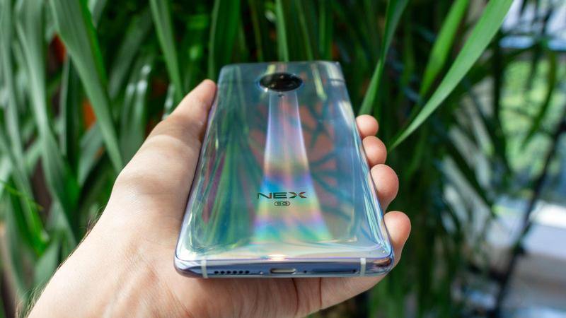 Best-Phones-with-Battery-Life/ بهترین گوشی از نظر باتری