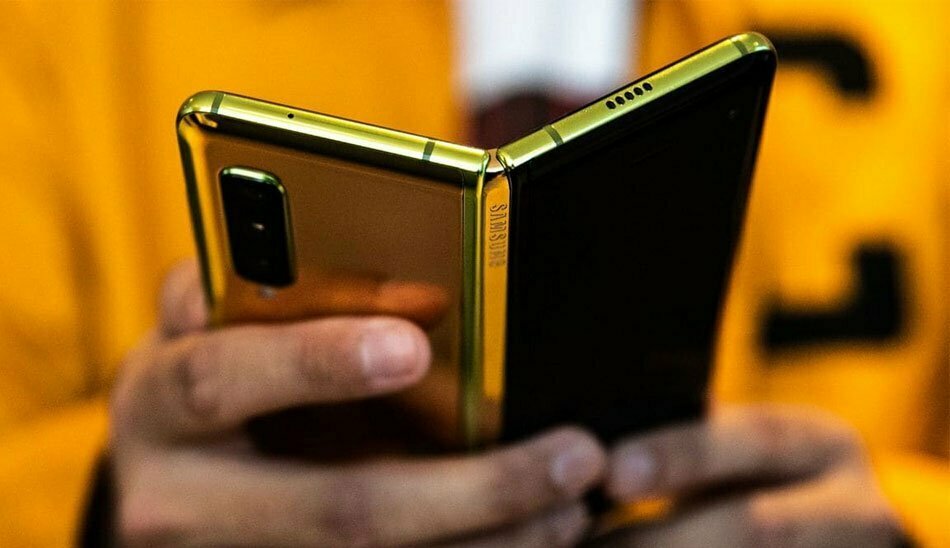 samsung galaxy fold/ گوشی تاشوی سامسونگ/ سامسونگ گلکسی فولد