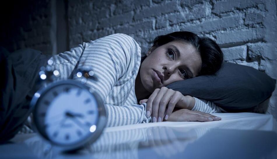 sleeping next to phone/خوابیدن در کنار گوشی