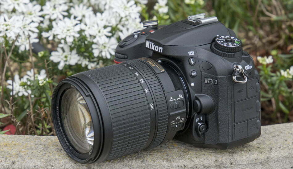 /nikon-d7200 / دوربین عکاسی نیکون D7200 / بهترین دوربین DSLR برای مبتدی ها
