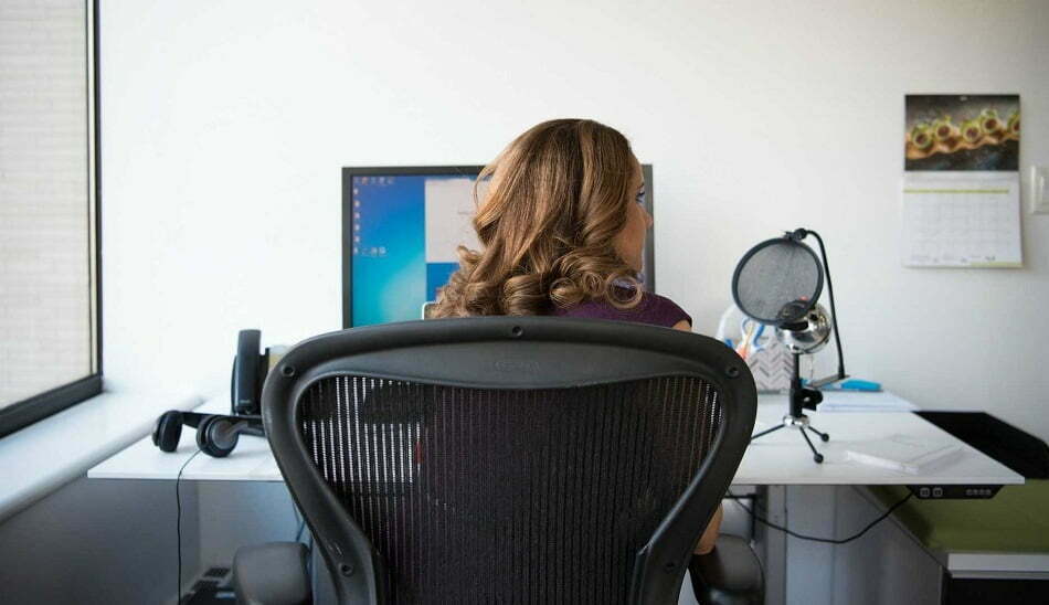 office chair / ویژگی صندلی اداری مناسب