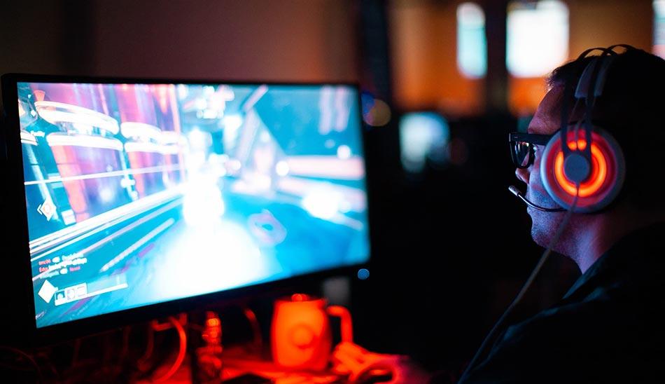 Esports / ورزش الکترونیک / چگونه از طریق گیم کسب درآمد کنیم