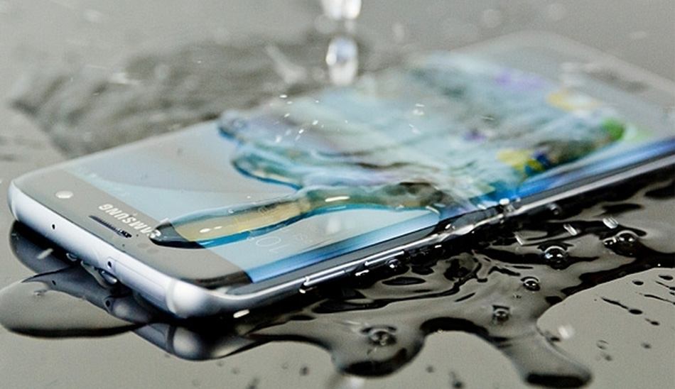 samsung-waterproof-phone / گوشی ضد آب سامسونگ
