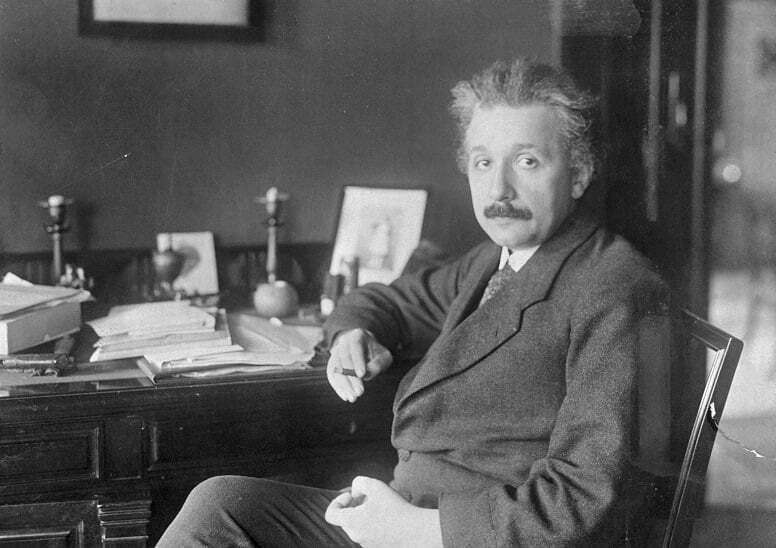 Albert Einstein / انیشتین