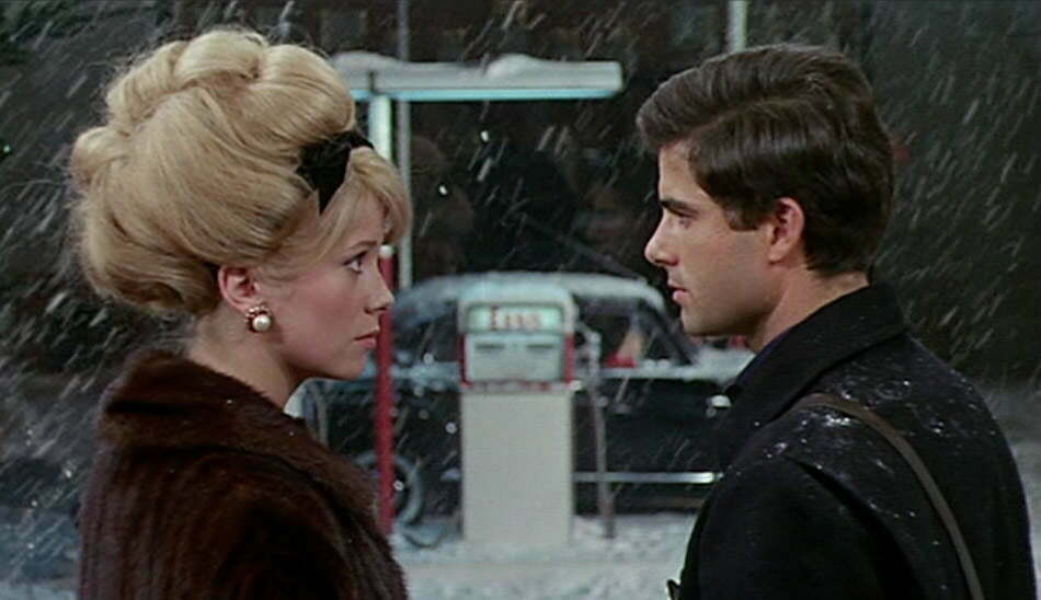 فیلم های موزیکال برنده اسکار / برترین فیلم موزیکال / The Umbrellas of Cherbourg