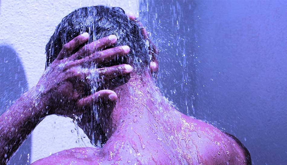 فواید دوش آب سرد / بعد از ورزش سنگین دوش آب گرم یا سرد بگیریم؟