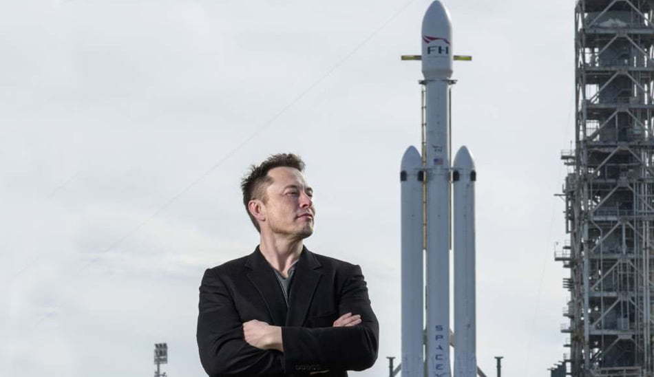 ilon-musk / مدیرعامل شرکت اسپیس ایکس/ مالک شرکت اسپیس ایکس