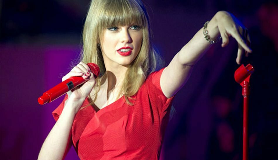 آلبومهای تیلور سوئیفت / بیوگرافی Taylor Swift