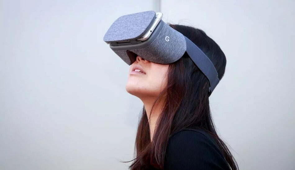 virtual reality / واقعیت مجازی در دهه اخیر