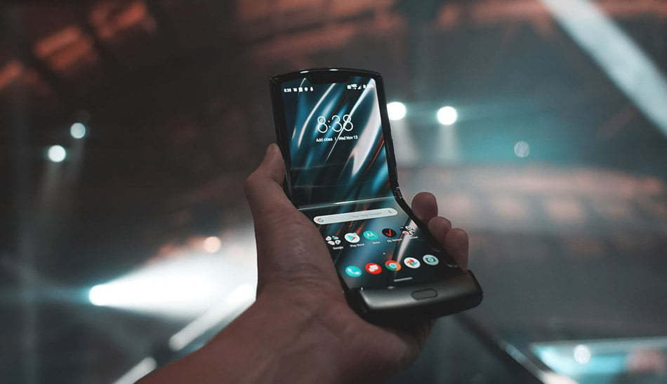 مقایسه سامسونگ Z flip با موتورولا Razr / مقایسه موتورولا ریزر با گلکسی z flip سامسونگ