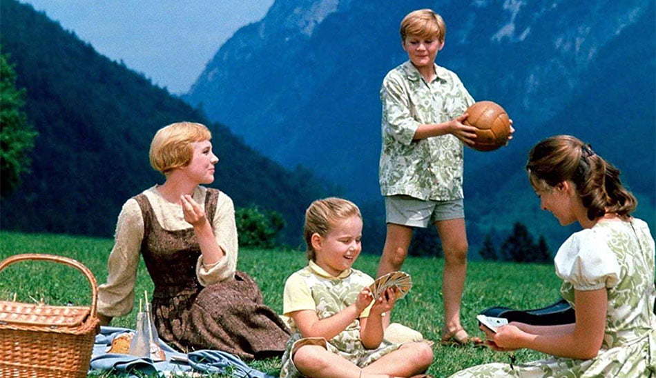 برترین فیلمهای با موضوع مادر - The Sound of Music