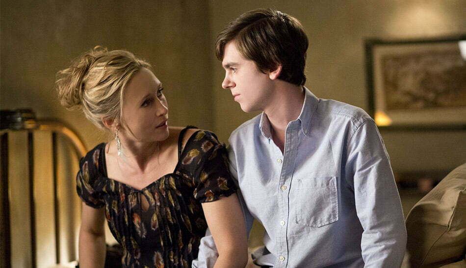شخصیت مادر در سریال ها - کاراکتر مادر در سریال Bates Motel