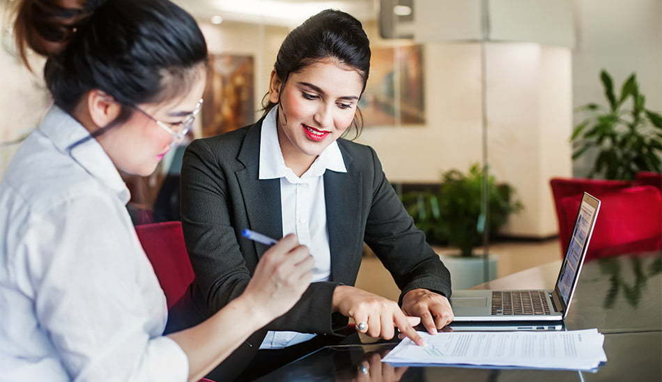تعامل مدیران با کارکنان