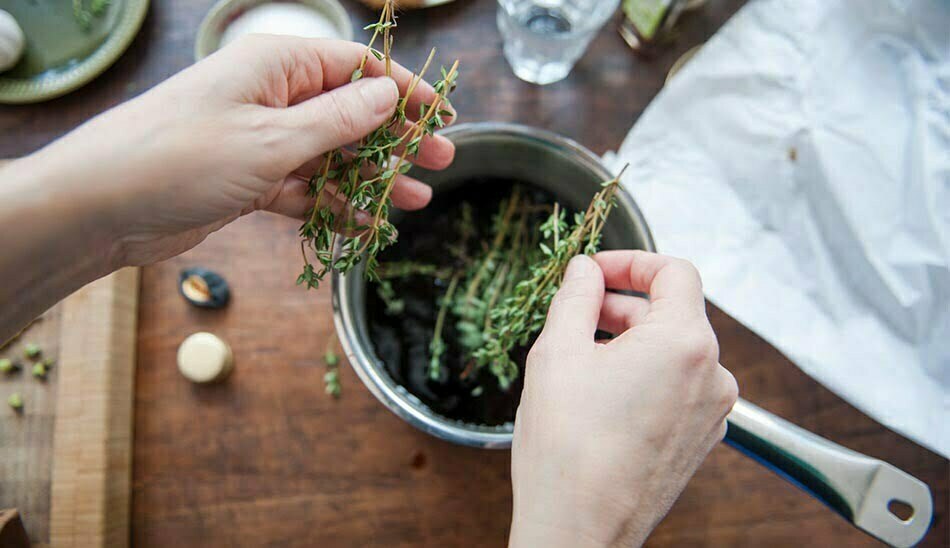 خواص آویشن برای یبوست / خواص آویشن برای پوست