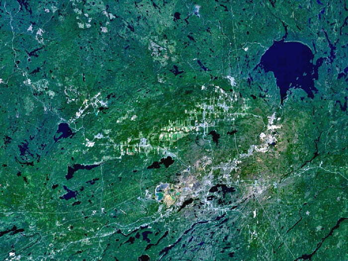 Sudbury / برخورد شهاب سنگ با اقیانوس