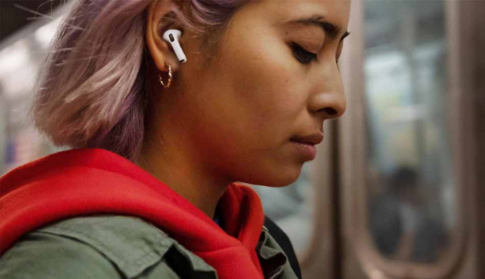 apple-airpods/ مقایسه ایرپاد اپل با سامسونگ