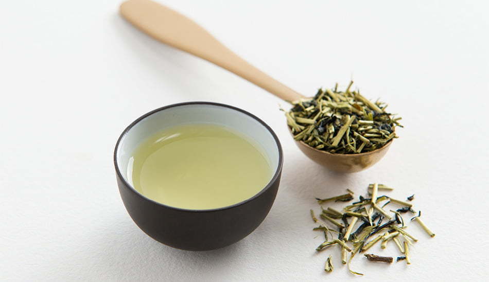عوارض چای سبز چیست / خاصیت چای سبز