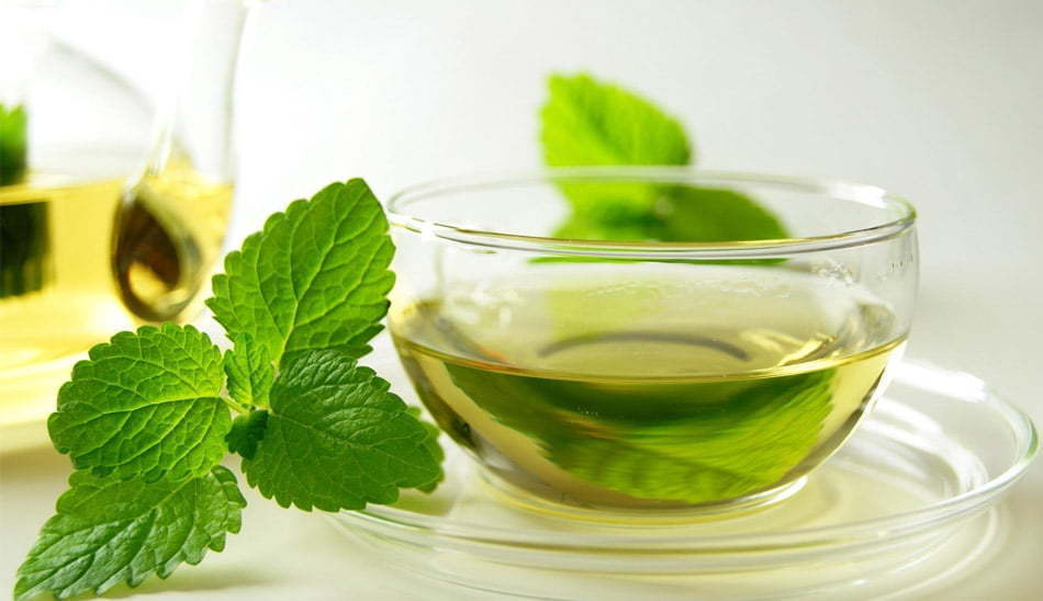 خواص چای سبز در طب سنتی / عوارض چای سبز برای لاغری