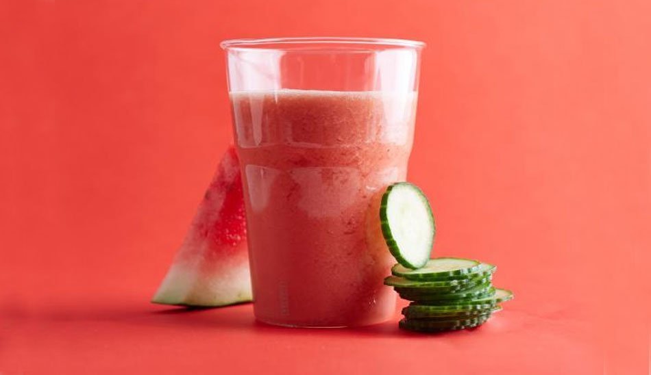 نوشیدنی ساده خانگی با بستنی