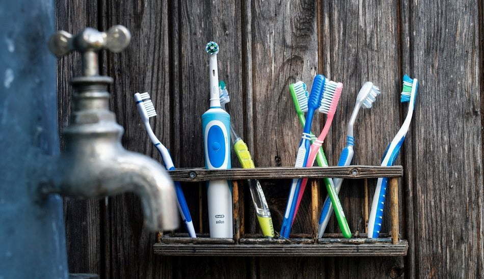Electric Toothbrush / نکات مهم در خرید مسواک برقی