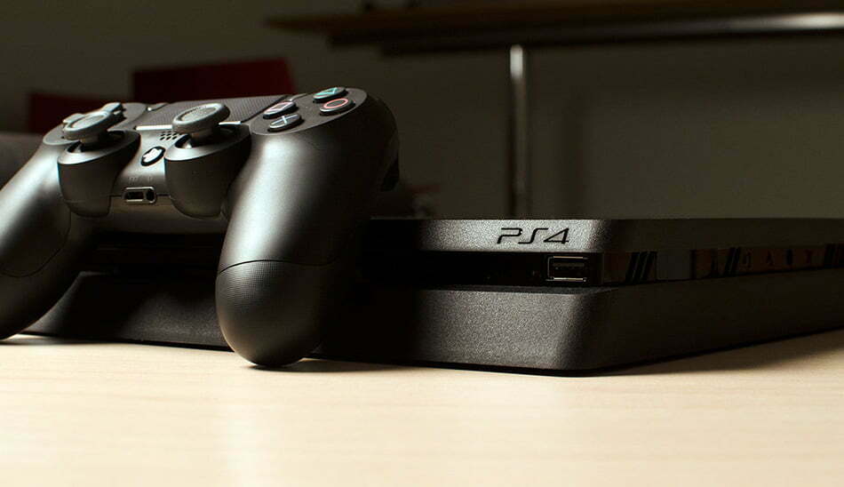 پلی استیشن 4 پرو بهتر است یا اسلیم / کدام مدل ps4 بهتر است