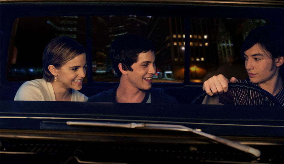داستان فیلم The Perks of Being a Wallflower