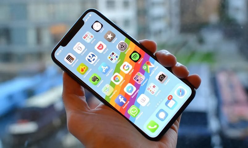 مقایسه ی آیفون X با آیفون XR