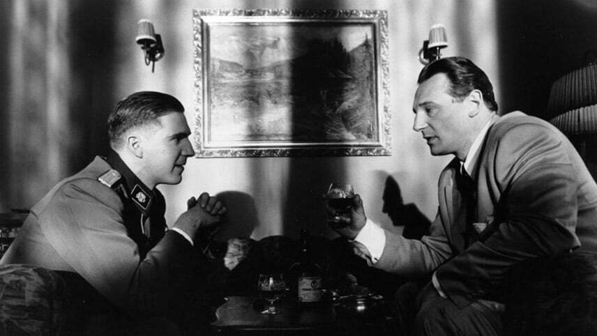 معرفی فیلم Schindler's List از استیون اسپیلبرگ
