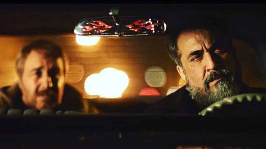 داستان فیلم روشن