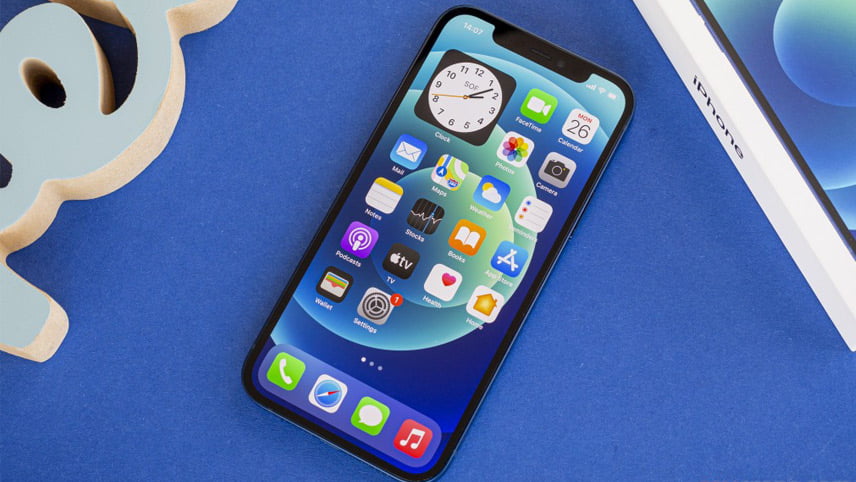 مقایسه Iphone 12 و Samsung Galaxy S21