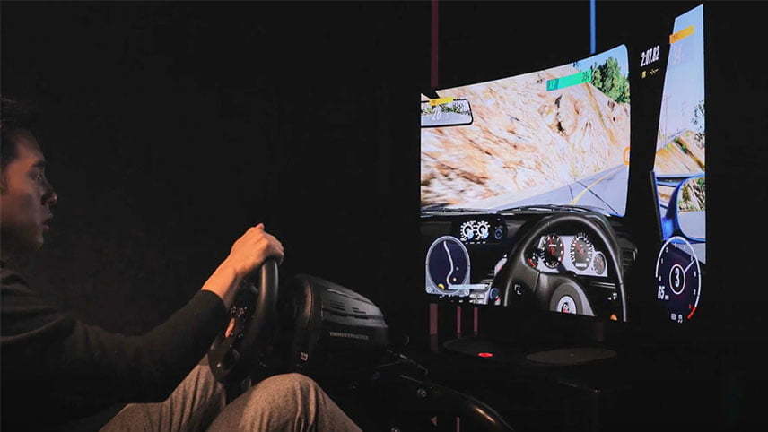 Gaming: 48-inch Bendable Cinematic Sound OLED (CSO) Gaming TV