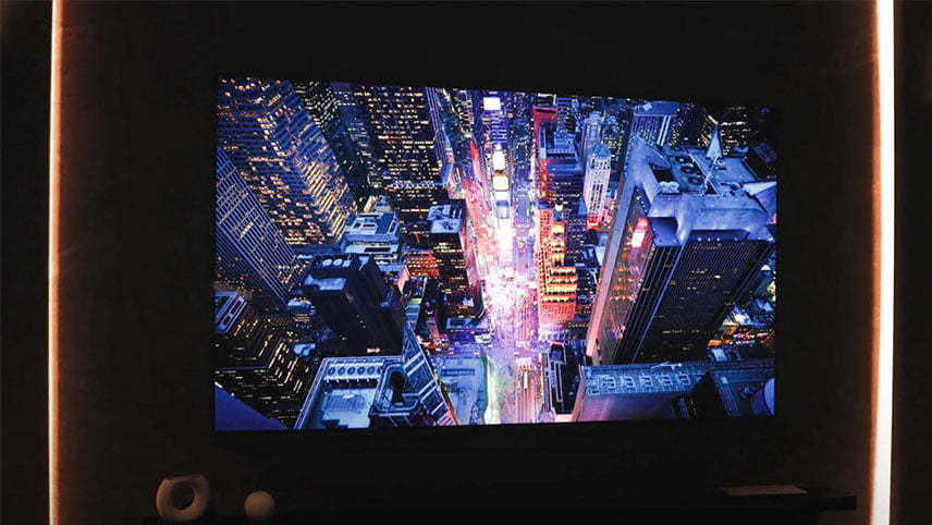 Cinema: 88-inch 8K Cinematic Sound OLED