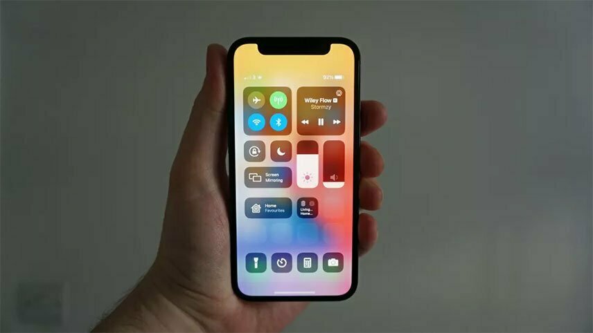 مقایسه آیفون 12 مینی با آیفون 12 مینی/iPhone-12-vs-iPhone-12-mini.6