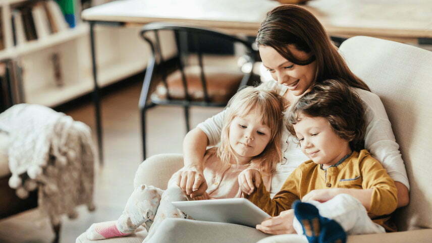 مراقبت از بچه ها در فضای مجازی