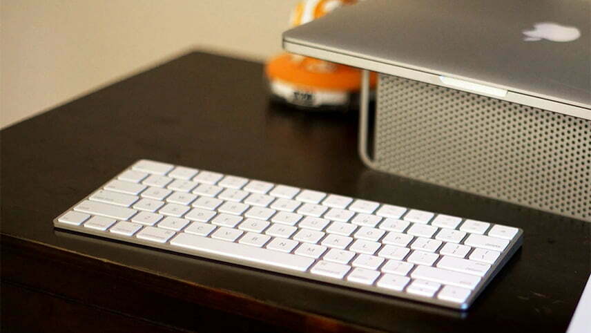 بهترین کیبورد بیسیم 2021 - کیبورد بی سیم اپل مجیک (Apple Magic Keyboard)