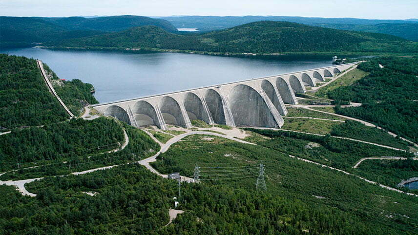 بزرگترین سدهای ایران / Daniel-Johnson-dam