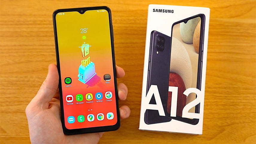 مقایسه a12 با a20s