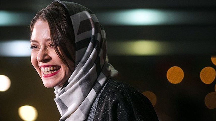 داستان فیلم سینمایی بی رویا - شادی کرم رودی
