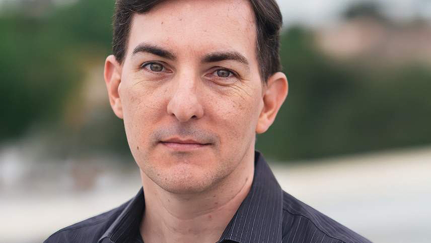 اریک هیزرر (Eric Heisserer) فیلمنامه نویس-فیلم قفس پرنده 2018