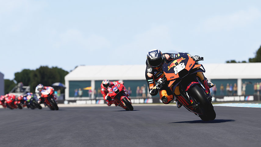بررسی بازی MotoGP 22 معرفی بازی MotoGP 22
