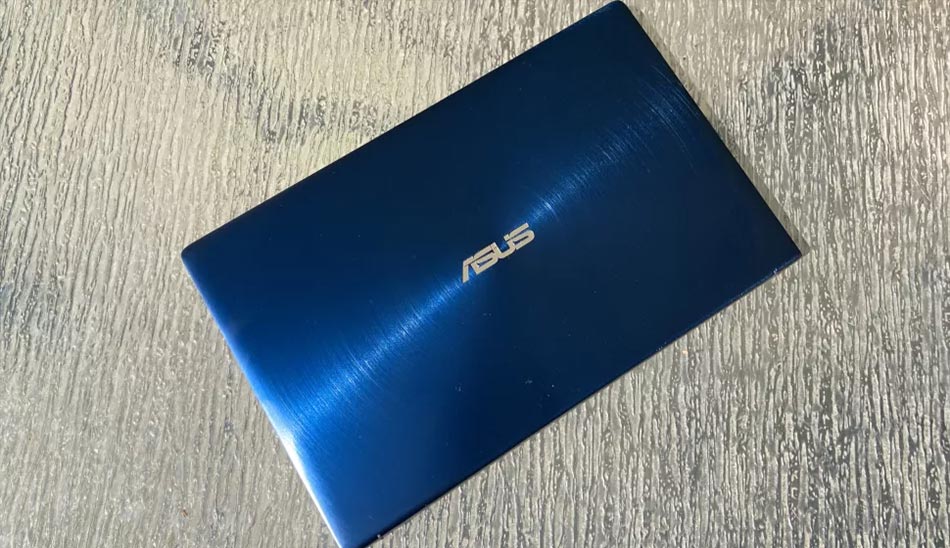 9- لپتاپ Asus ZenBook 13 | بهترین لپتاپ های 2022 ایسوس