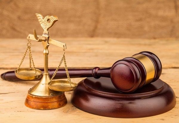 ارائه خدمات حقوقی و کنسولگری به ایرانیان خارج از کشور با دادنیک